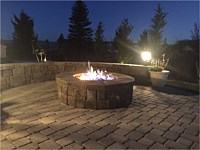 Outdoor Fire Pits and Fireplaces